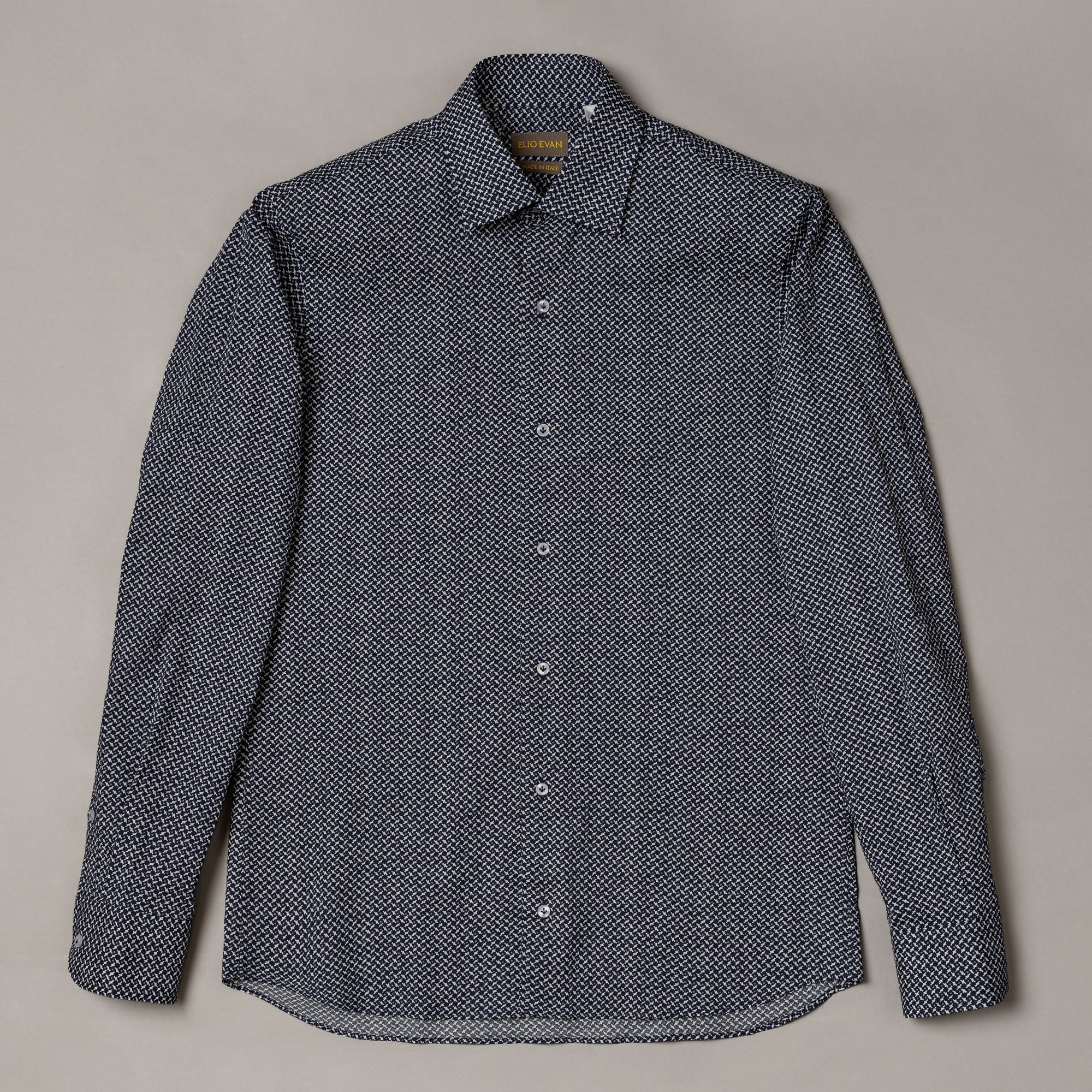 Semi-Pointed Collar Shirt
